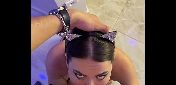  Cute kitty Maryana Rose makes a juicy blowjob to her cat. POV